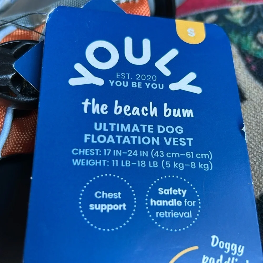 NWT dog life jacket floatation vest S